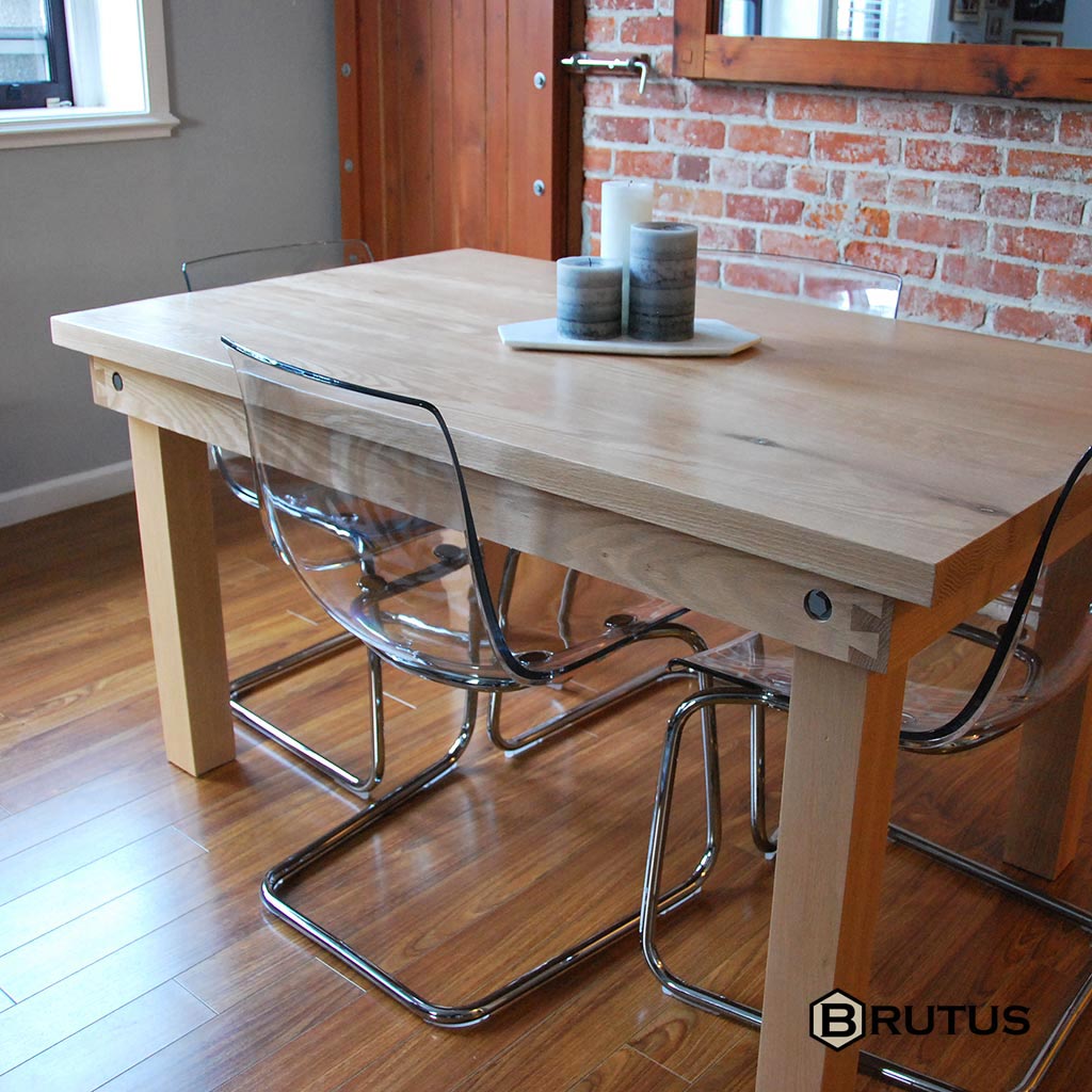 Vitto Dining Table